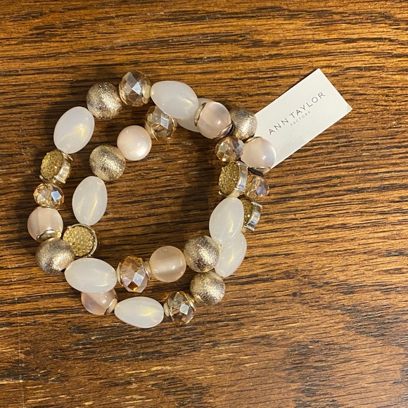 Ann Taylor Jewelry - Ann Taylor Elegant Gold and Cream Bracelet Set